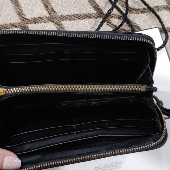 🥰 Bottega Veneta Wallet 🥰 - Picture 9 of 11